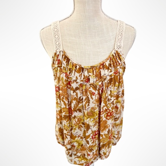 Rachel Zoe Floral Top - Picture 7 of 8